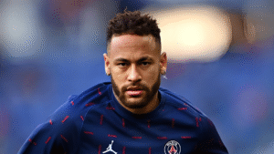 Neymar Jr look