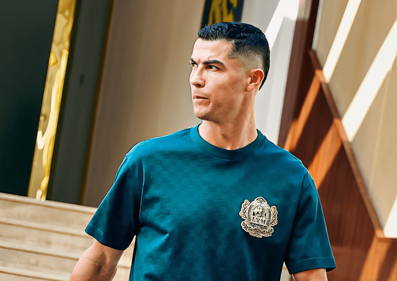 Cristiano Ronaldo walking in tshirt