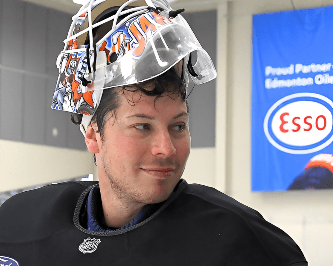 Oilers’ Goalie Battle Heats Up as Coach Confirms No Starter