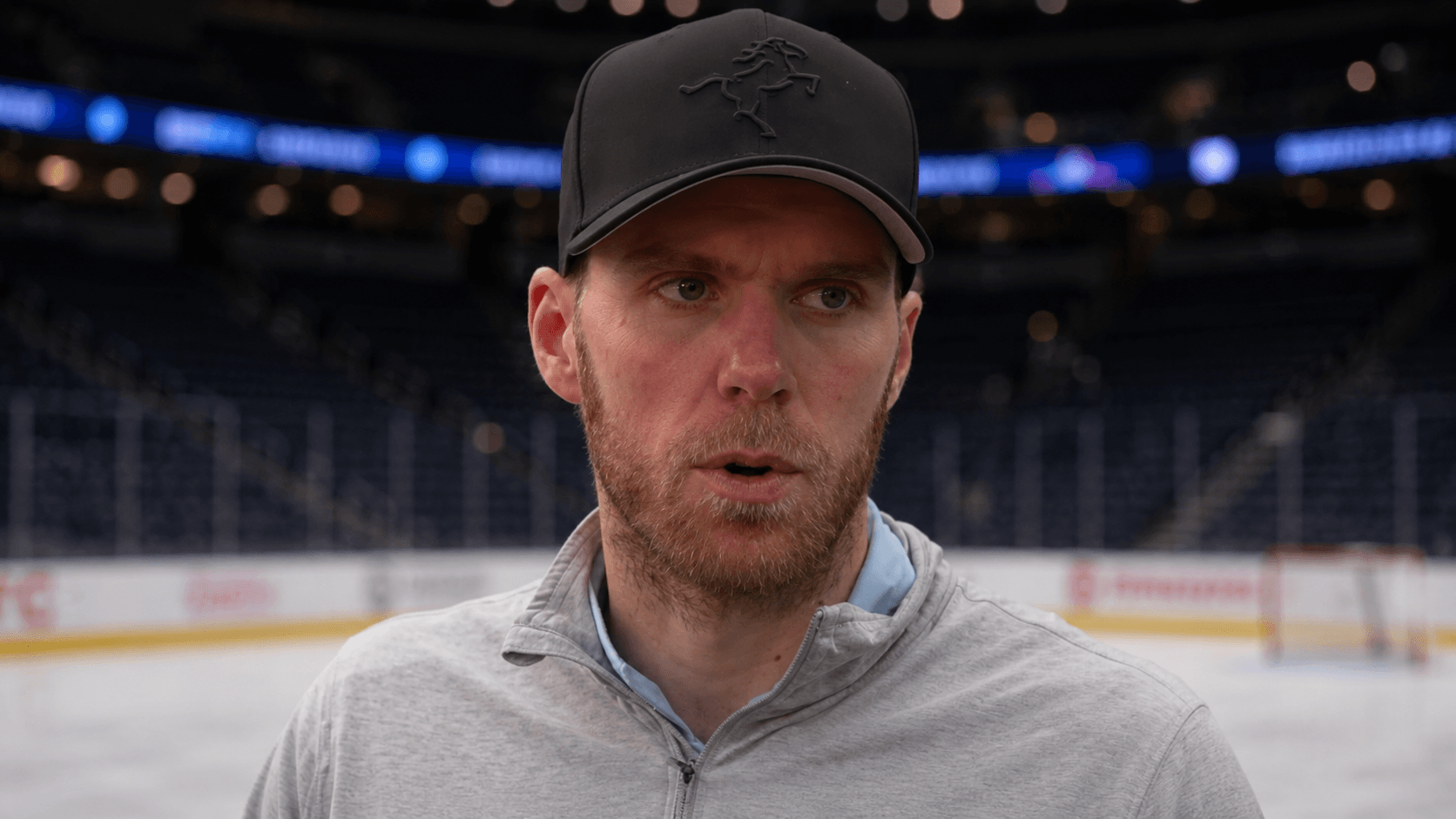 ‘Fired by February’ ‘Very concerning’: Oilers fans react to Connor McDavid’s Mike Babcock endorsement